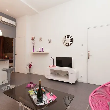 Apartment Marylin 2 Pieces 3 Etoiles, Plein Coeur De Cannes, 5mn Palais Et Plages Cannes
