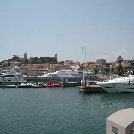 Marylin 2 Pieces 3 Etoiles, Plein Coeur De Cannes, 5mn Palais Et Plages * Cannes